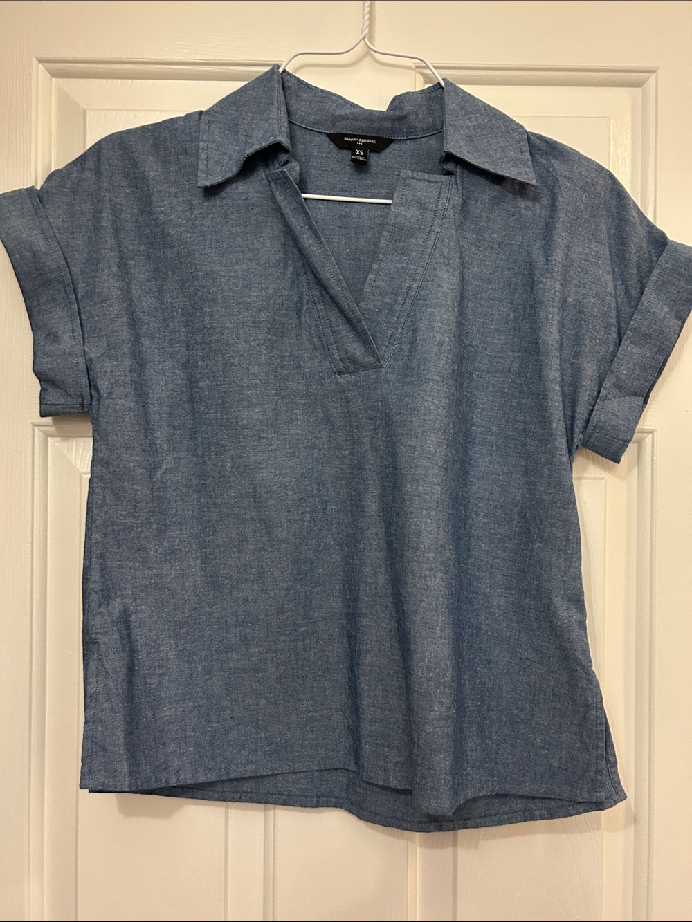 Banana Republic Factory Chambray V-Neck Short Sleeve Tunic - Blue